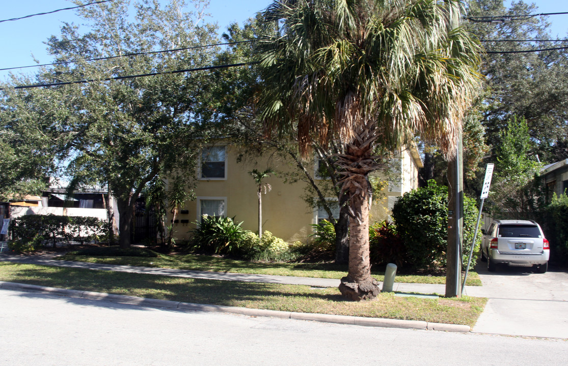 306 S Fremont Ave in Tampa, FL - Building Photo