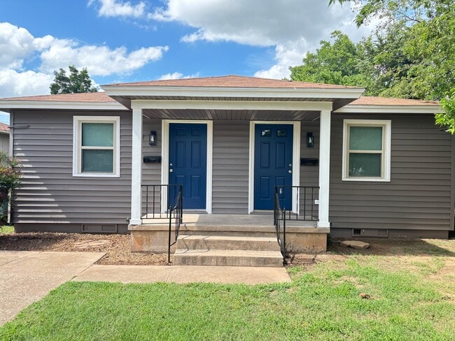 property at 9 W Thatcher St