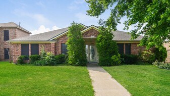 1620 Bent Brook Dr in Mesquite, TX - Building Photo