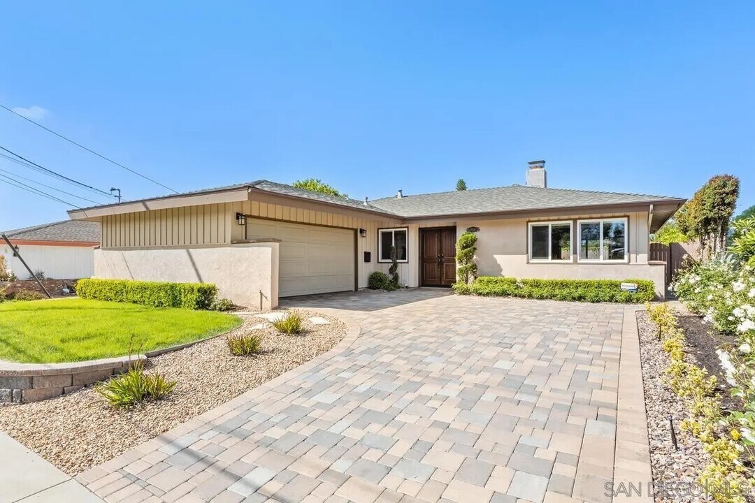 5954 Stadium St in San Diego, CA - Building Photo