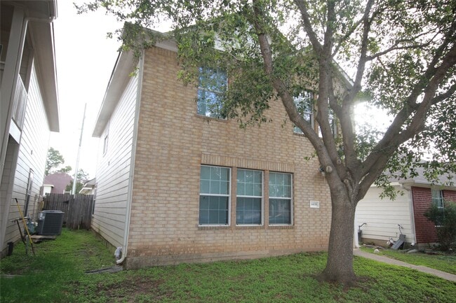 6418 Mountain Pines Ln in Katy, TX - Building Photo - Building Photo