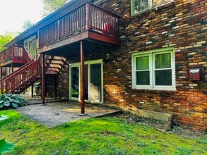 1117 Waterbury Rd in Cheshire, CT - Building Photo - Building Photo