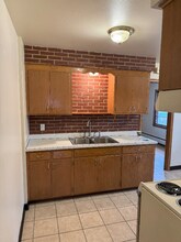 5347 4th St NE-Unit -5347 4th Street NE Unit 1 in Minneapolis, MN - Building Photo - Building Photo