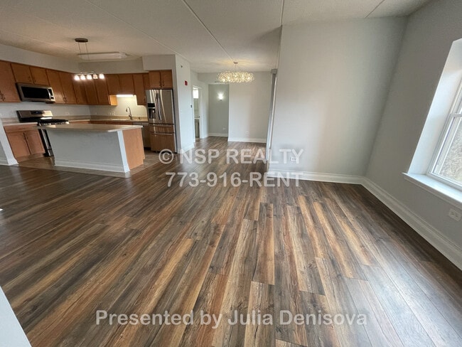 property at 3400 N Old Arlington Heights Rd
