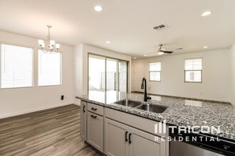 4805 S Mole in Mesa, AZ - Building Photo - Building Photo