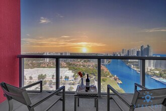2602 E Hallandale Beach Blvd, Unit SI ID1227509P in Hallandale Beach, FL - Building Photo - Building Photo