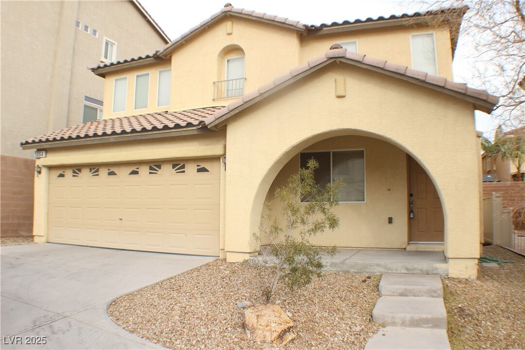 5864 Rose Tiara Dr in Las Vegas, NV - Building Photo