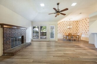 2016 Hearthside Ln in Garland, TX - Building Photo - Building Photo