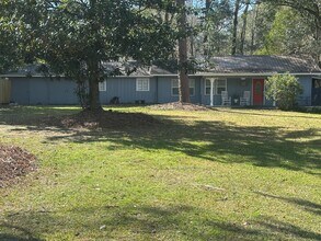 2312 Hillwood Dr E in Mobile, AL - Building Photo - Building Photo