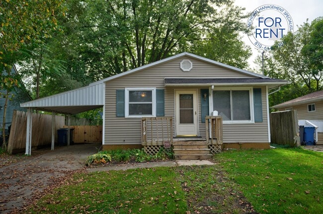 4514 Pengelly Rd in Flint, MI - Foto de edificio - Building Photo