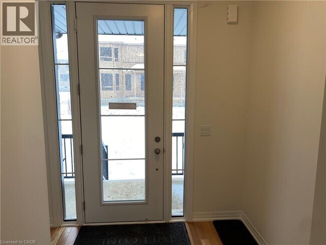 70 Freedom Cres in Hamilton, ON - Building Photo - Building Photo