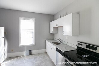 47 Cornwall St in Boston, MA - Building Photo - Building Photo