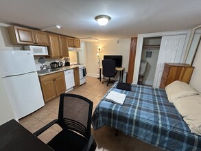 65 Inman St, Unit B1 in Cambridge, MA - Building Photo - Building Photo