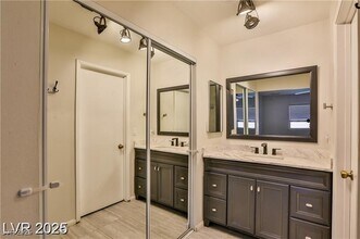722 Barrie Ct in Henderson, NV - Building Photo - Building Photo