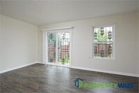 814 Showell Ct photo'