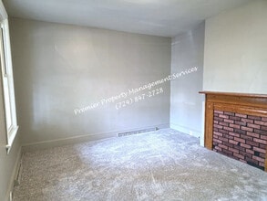 1324 2nd Ave in Beaver Falls, PA - Building Photo - Building Photo