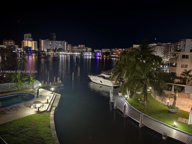 property at 1900 Diana Dr