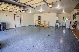 144 N Pleasant View Rd, Unit Condo in Plymouth, WI - Foto de edificio - Building Photo