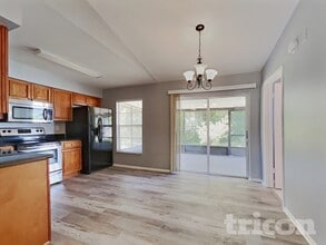 13920 Citrus Pointe Dr in Tampa, FL - Building Photo - Building Photo