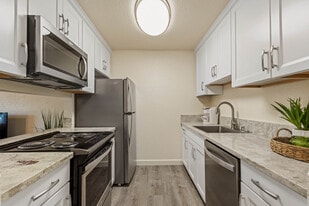 Aggie Square Apartments in Davis, CA - Building Photo