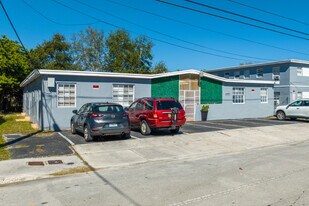 1777 Ali Baba Ave in Opa Locka, FL - Building Photo
