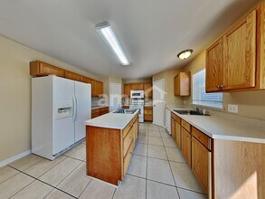 3429 Sleepy Hill Oaks St in Lakeland, FL - Building Photo - Building Photo