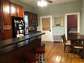 798 Undercliff Ave-Unit -1 in Edgewater, NJ - Building Photo - Building Photo