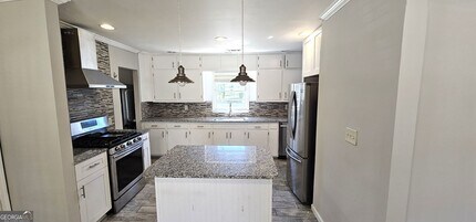 2285 Lullwood Trail in Decatur, GA - Building Photo - Building Photo