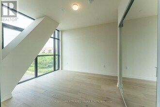 181 Sterling Rd in Toronto, ON - Building Photo - Building Photo