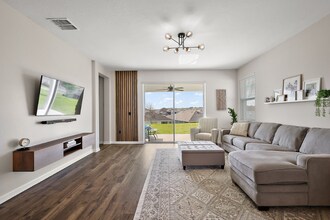 4439 Davos Dr in Clermont, FL - Building Photo - Building Photo