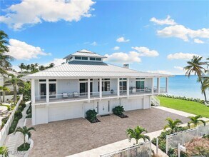 40 32nd Ave S in Naples, FL - Building Photo - Building Photo