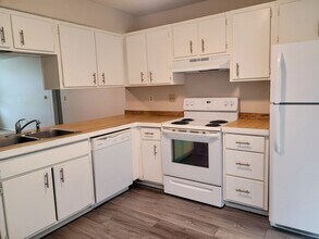487 Tracy Dr in Clifton, CO - Building Photo - Building Photo