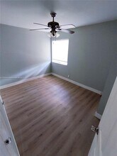 5701 NW 21st St in Lauderhill, FL - Building Photo - Building Photo