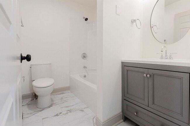 2599 Washington St, Unit 2591E, Unit 2591E