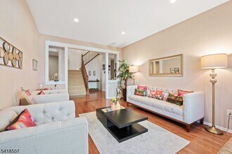 29 Newell St in Hillsborough Township, NJ - Building Photo - Building Photo