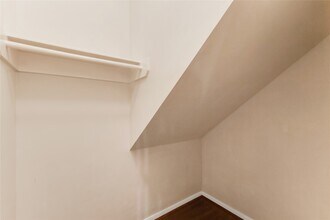 3931 Shadow Trace Cir in Houston, TX - Foto de edificio - Building Photo