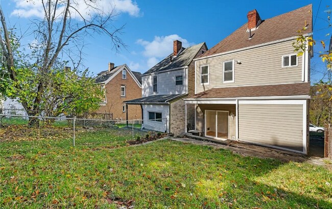 253 Southern Ave in Pittsburgh, PA - Building Photo - Building Photo