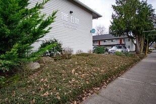 7528 N Ida Ave in Portland, OR - Building Photo