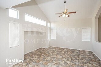 3820 Chandler Cove Ave in North Las Vegas, NV - Building Photo - Building Photo