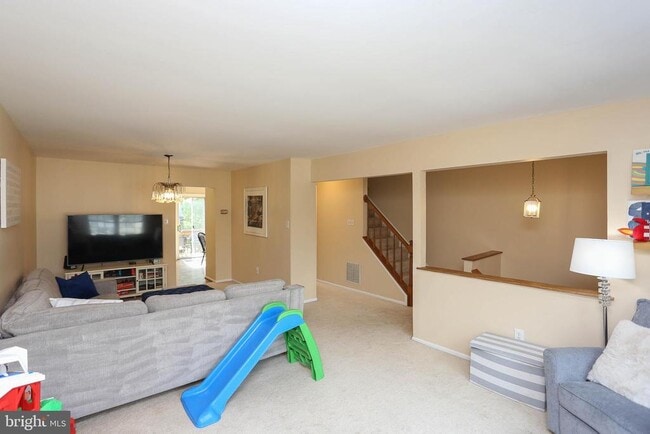 4723 Leyden Way in Ellicott City, MD - Building Photo - Building Photo