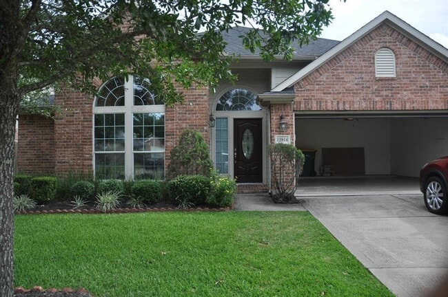 12814 Quail Creek Dr in Pearland, TX - Building Photo - Building Photo