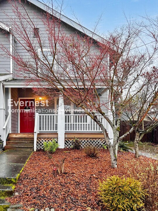 6147 NE 9th Ave in Portland, OR - Building Photo