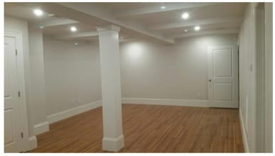 2044 Beacon St, Unit 2 in Waban, MA - Foto de edificio - Building Photo