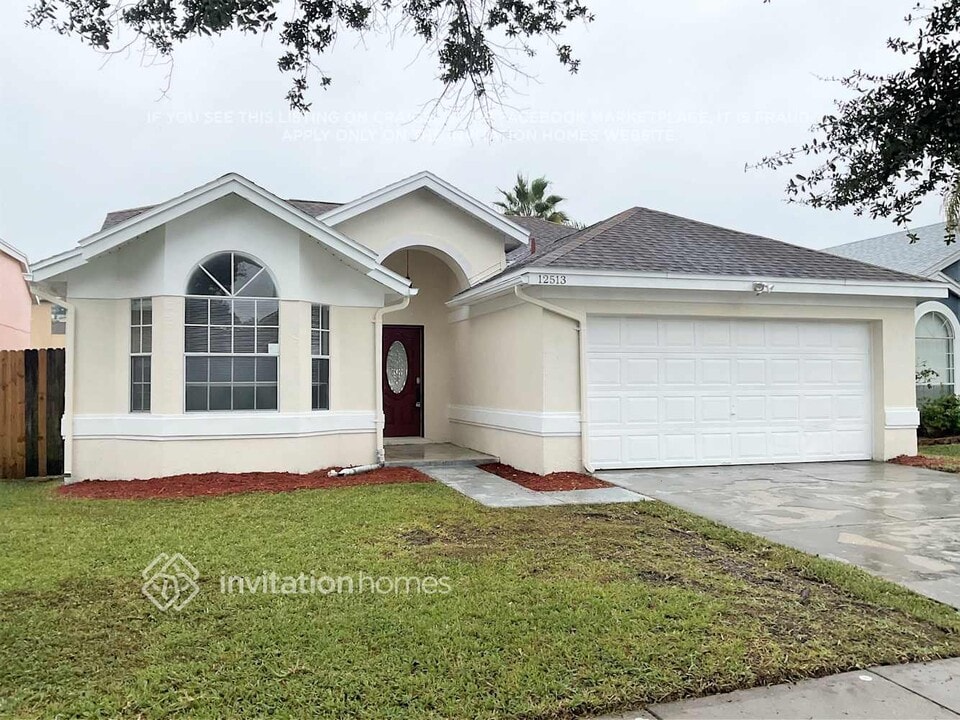 12513 Belrose Ave in Orlando, FL - Building Photo