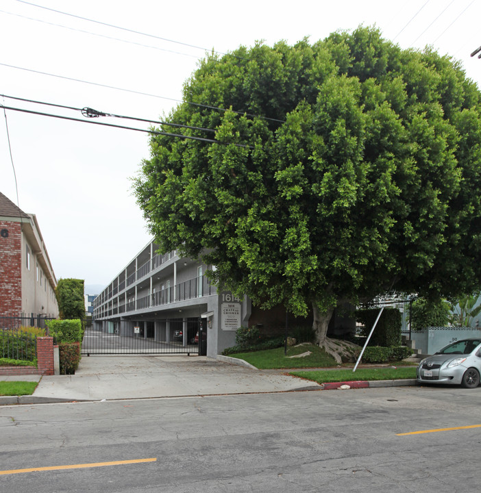 1614 Grismer in Burbank, CA - Foto de edificio