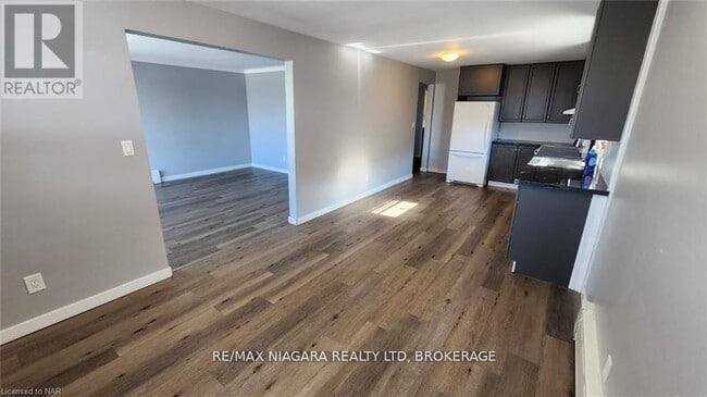 34 St George St in St Catharines, ON - Building Photo - Building Photo