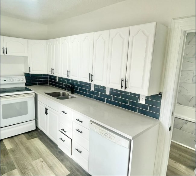 111 W Fountain Blvd in Colorado Springs, CO - Building Photo - Building Photo