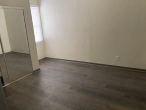 119 Schwerin St in San Francisco, CA - Building Photo - Building Photo