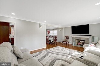 6608 Spring Valley Dr in Alexandria, VA - Building Photo - Building Photo