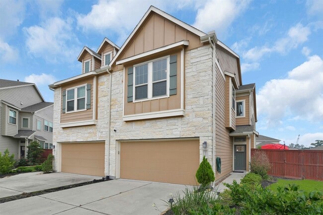 25326 Fallen Acorn Ct